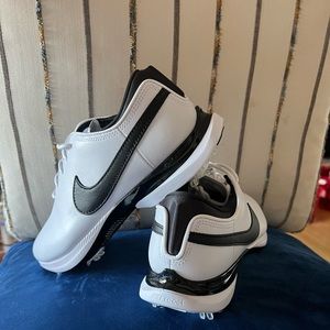 BRAND NEW Nike Air Zoom Victory Tour 2 Golf Shoes